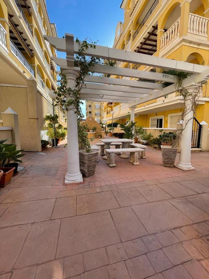 Casa Amarela Guesthouse, Algorfa Ngoại thất bức ảnh